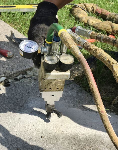 Cost of Concrete Sidewalk Lifting in Elmhurst